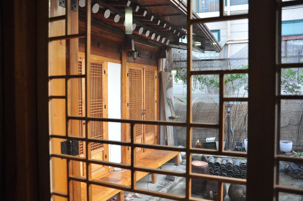 Hueahn Hanok Guesthouse Seúl Exterior foto